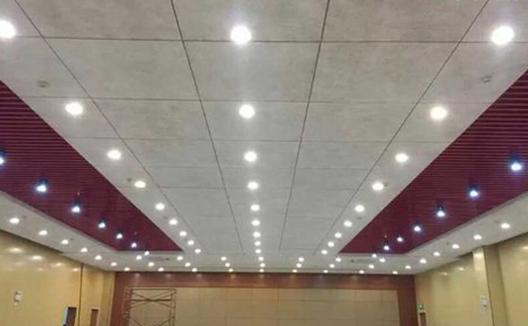 四川樂山學(xué)校會(huì)議室吸音纖維板聲學(xué)工程-2 四川樂山學(xué)校會(huì)議室吸音纖維板聲學(xué)工程-2